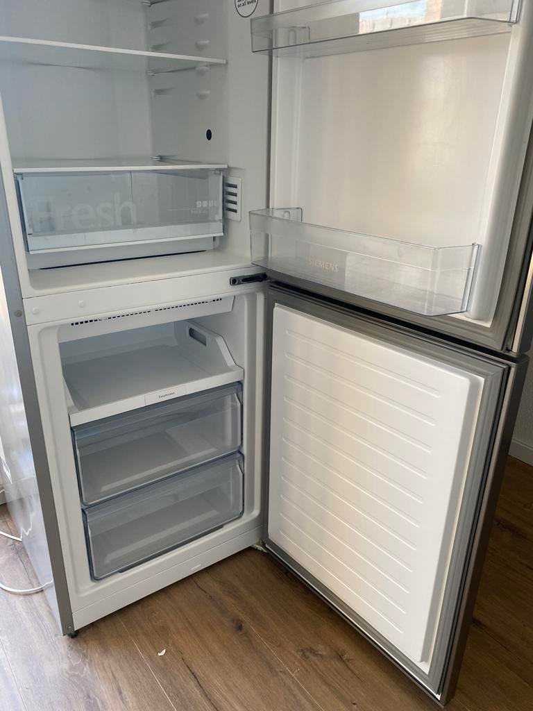 Koelkast Siemens, Ophalen, Zo goed als nieuw, Minder dan 60 cm, 160 cm of meer