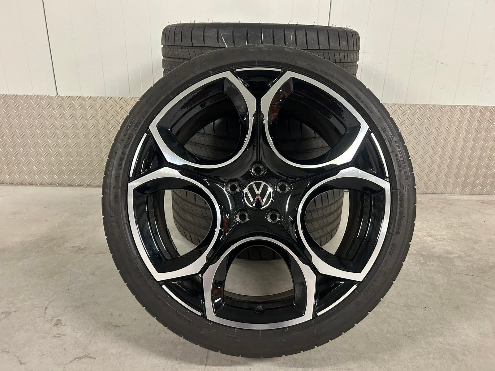 Originele VW Volkswagen Golf 8 VIII GTI 19 inch Queenstown