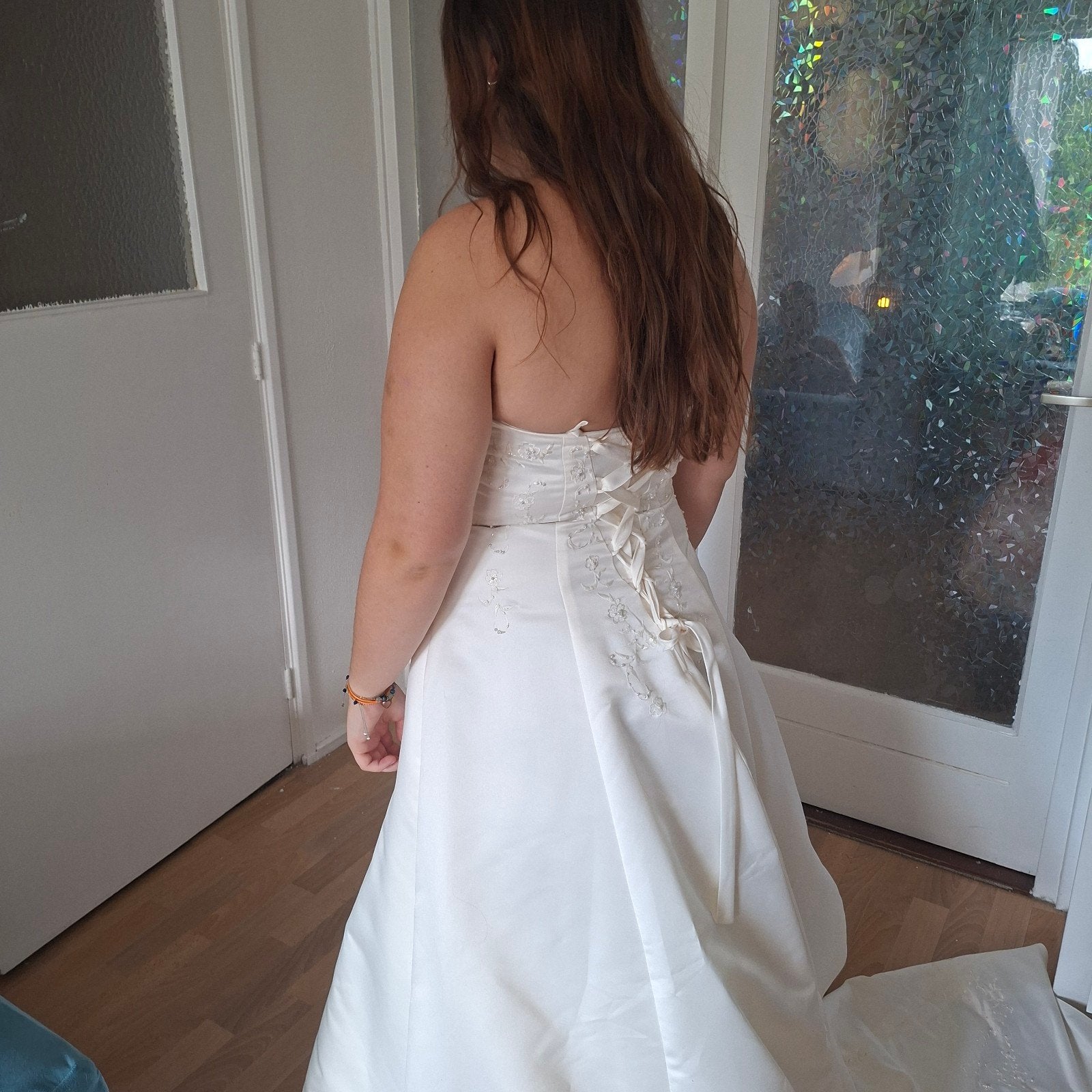 Prachtige trouwjurk, incl onderjurk en tiara, Ophalen of Verzenden, Gedragen, Wit, Trouwjurk