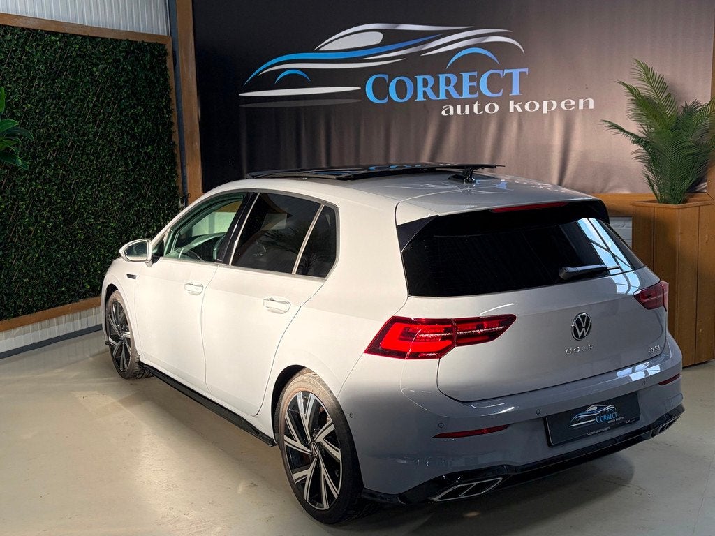 Volkswagen Golf 1.5 eTSI 3x R-Line|Pano|ACC|Carplay|Alarm|, Auto's, 4 cilinders, 150 pk, Bedrijf, 1500 kg