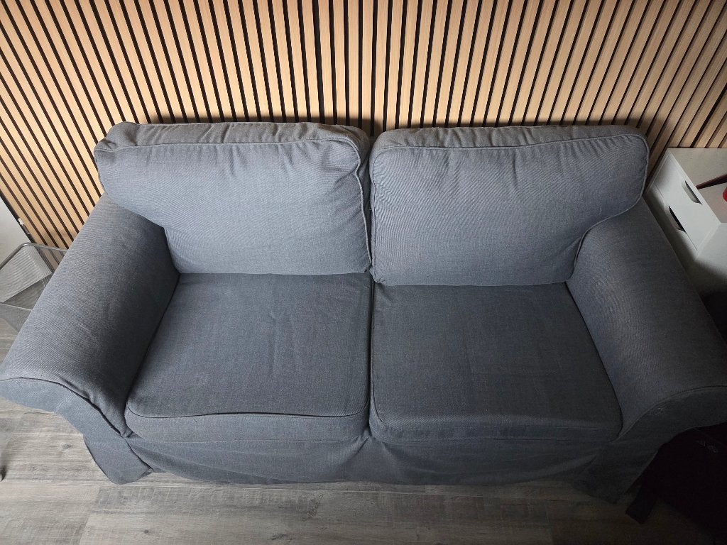 Grijze tweezits bank, Huis en Inrichting, Ophalen, Gebruikt, 150 tot 200 cm, Tweepersoons