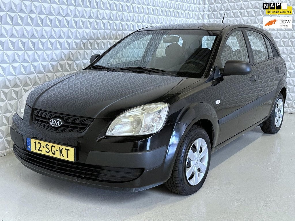 Kia Rio 1.4 L Elektrische ramen + Radio/cd speler + Stuurbek, Auto's, Kia, Bedrijf, Te koop, Rio, ABS, Airbags, Elektrische ramen