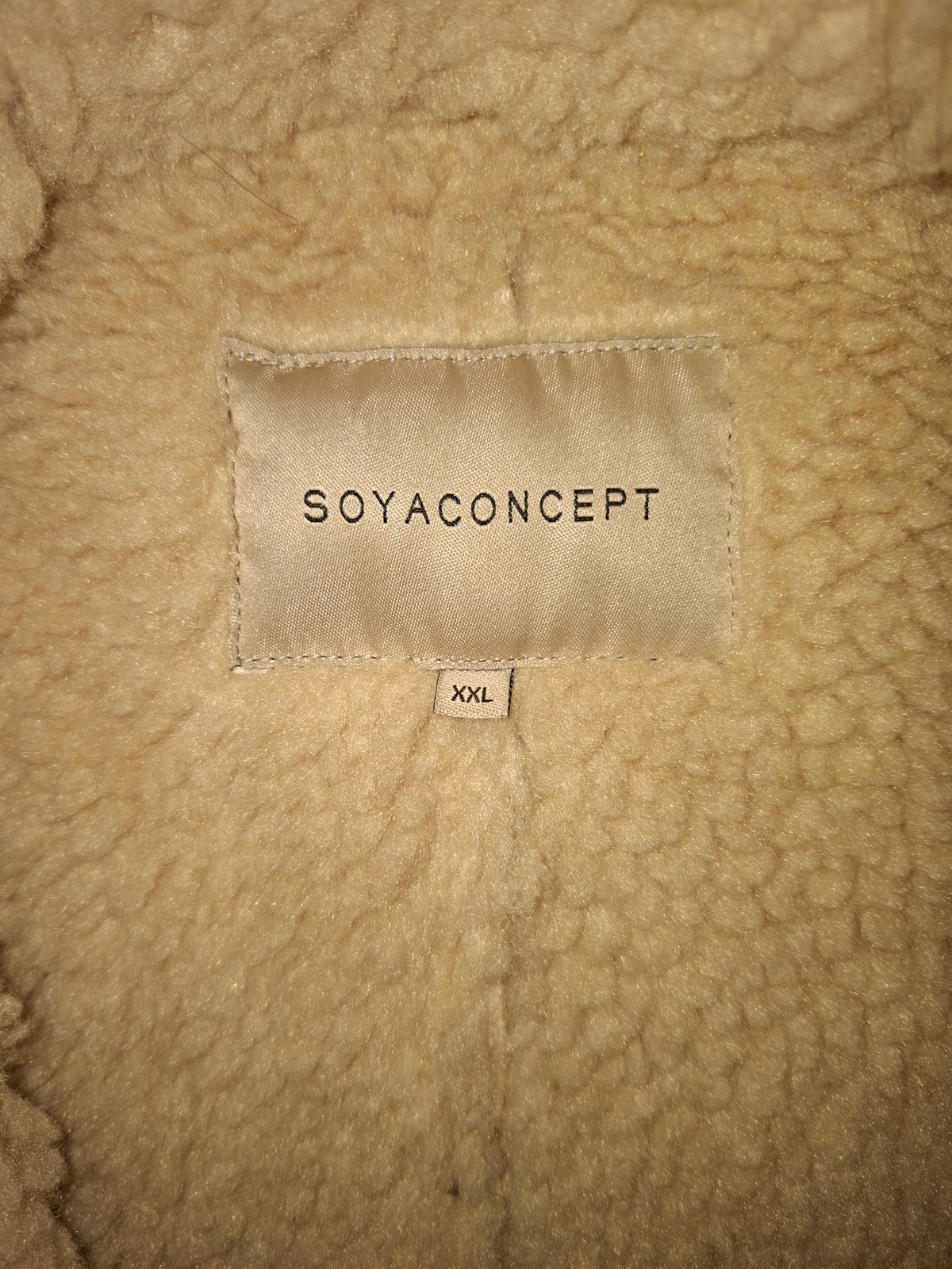 SoyaConcept lammy coat met capuchon nieuw, Kleding | Dames, Ophalen, Beige, Maat 46/48 (XL) of groter, Nieuw
