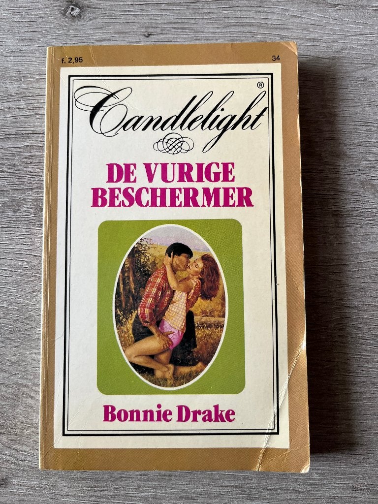 Boek Candlelight 34 De vurige beschermer, Boeken, Ophalen of Verzenden, Gelezen, Candlelight, Nederland
