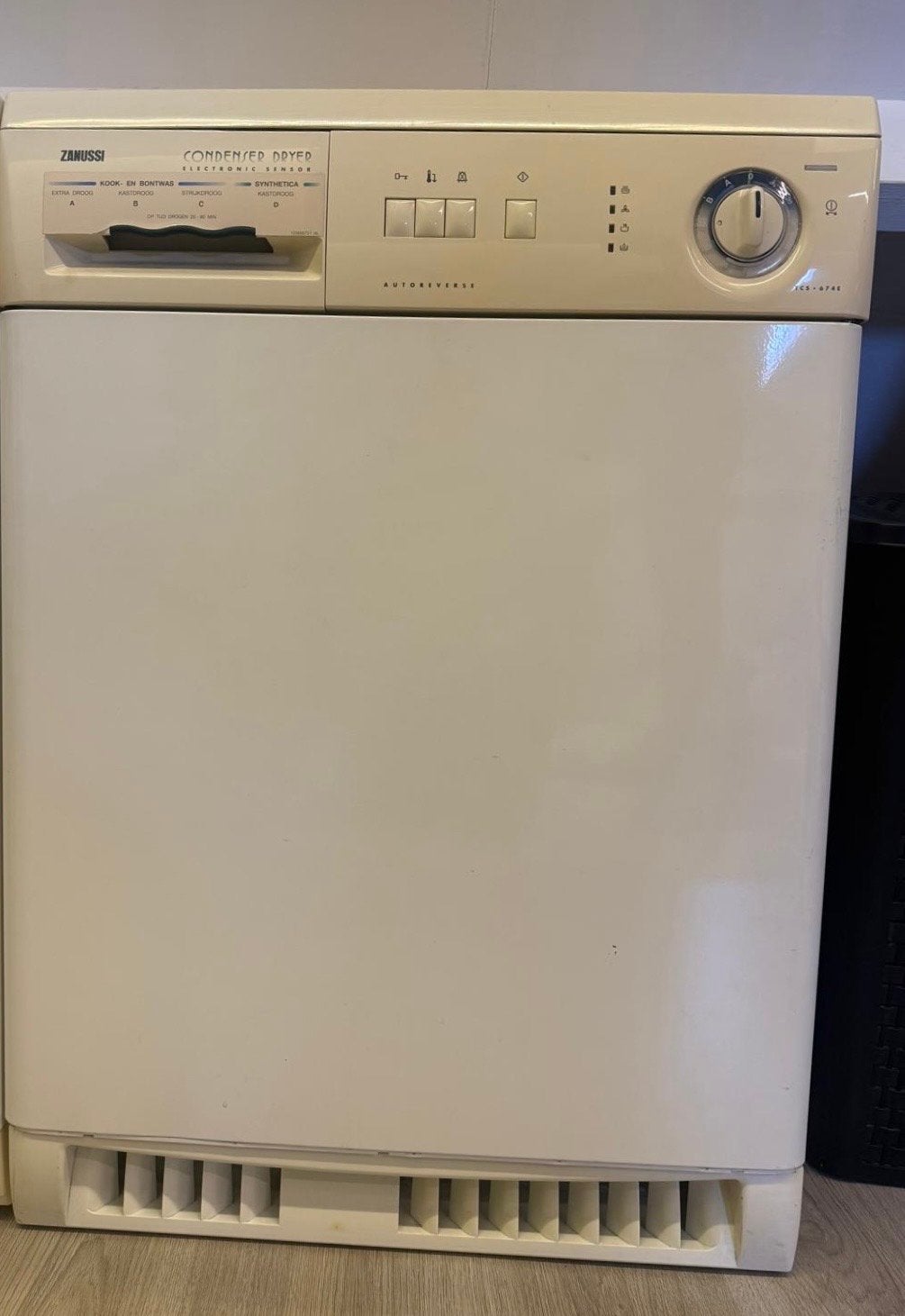 Zanussi Condensdroger - Goed Werkende Staat, 6 tot 8 kg, Gebruikt, Ophalen of Verzenden, Voorlader