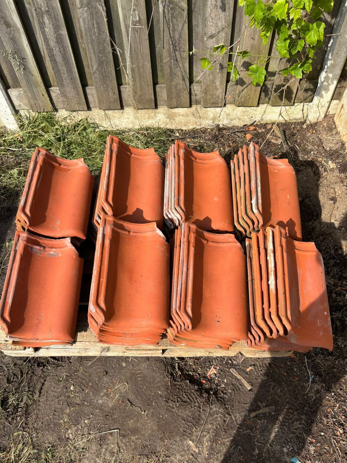 DWS Oud Hollandse dakpannen 75 stuks, Ophalen, Steen of Klei, Zo goed als nieuw, 15 m² of meer