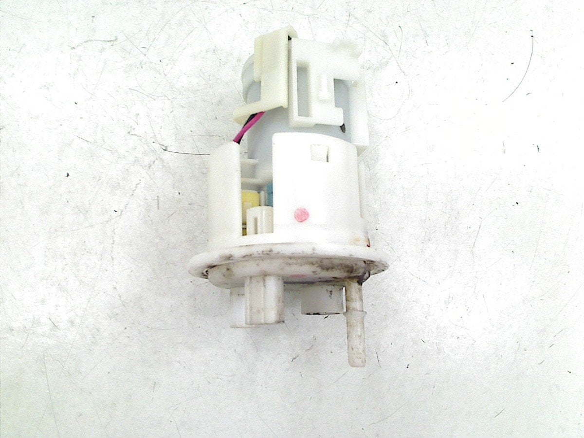 Brandstofpomp Yamaha XVS 1300 (1970-01/..) 3D81390700, Yamaha Motor Europe N.V., Gebruikt, Customersupport@yamaha-motor.co.uk