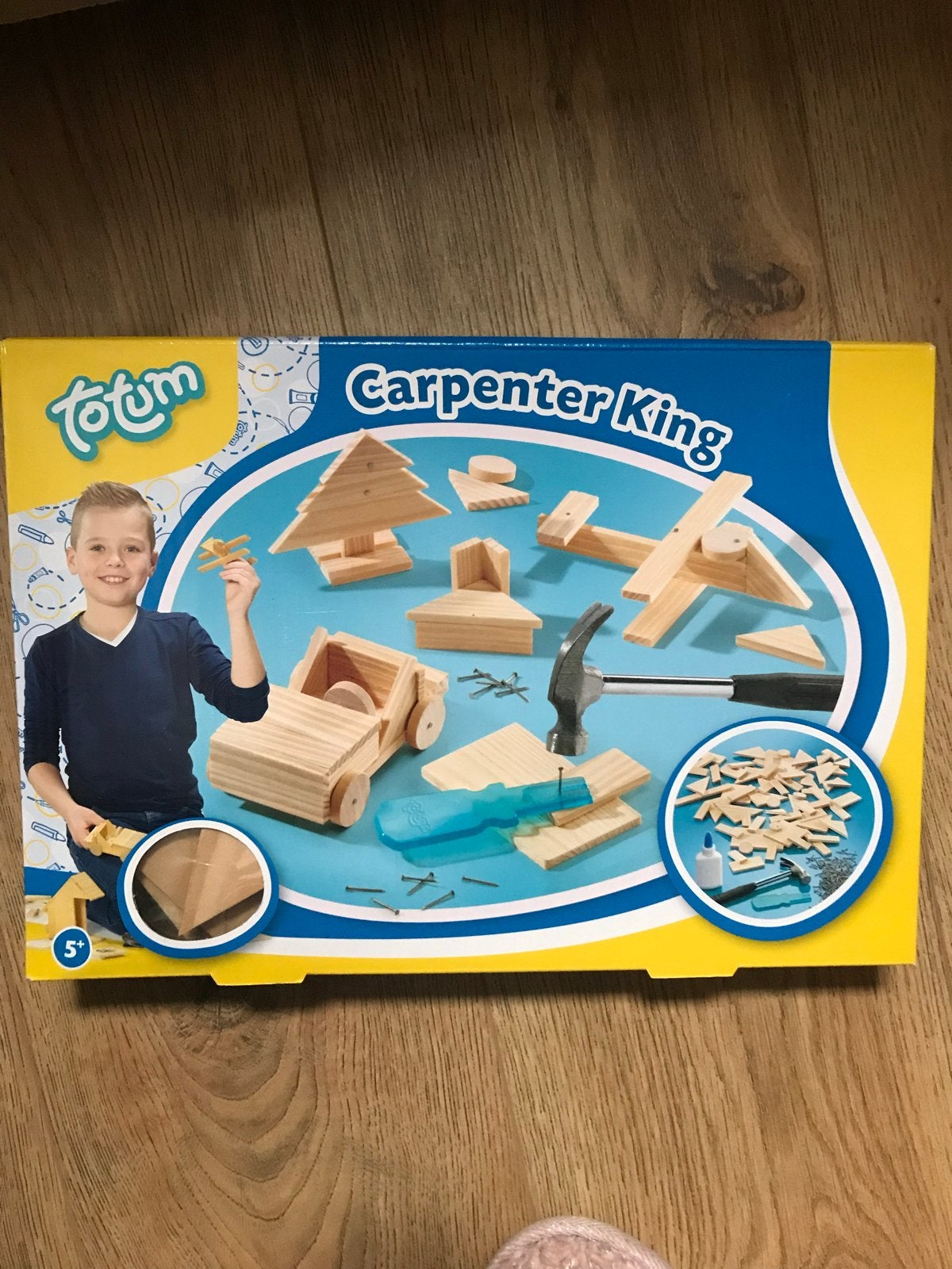 Totum Carpenter King Bouwset - Houten Knutselspeelgoed, Ophalen of Verzenden, Nieuw, Overige typen