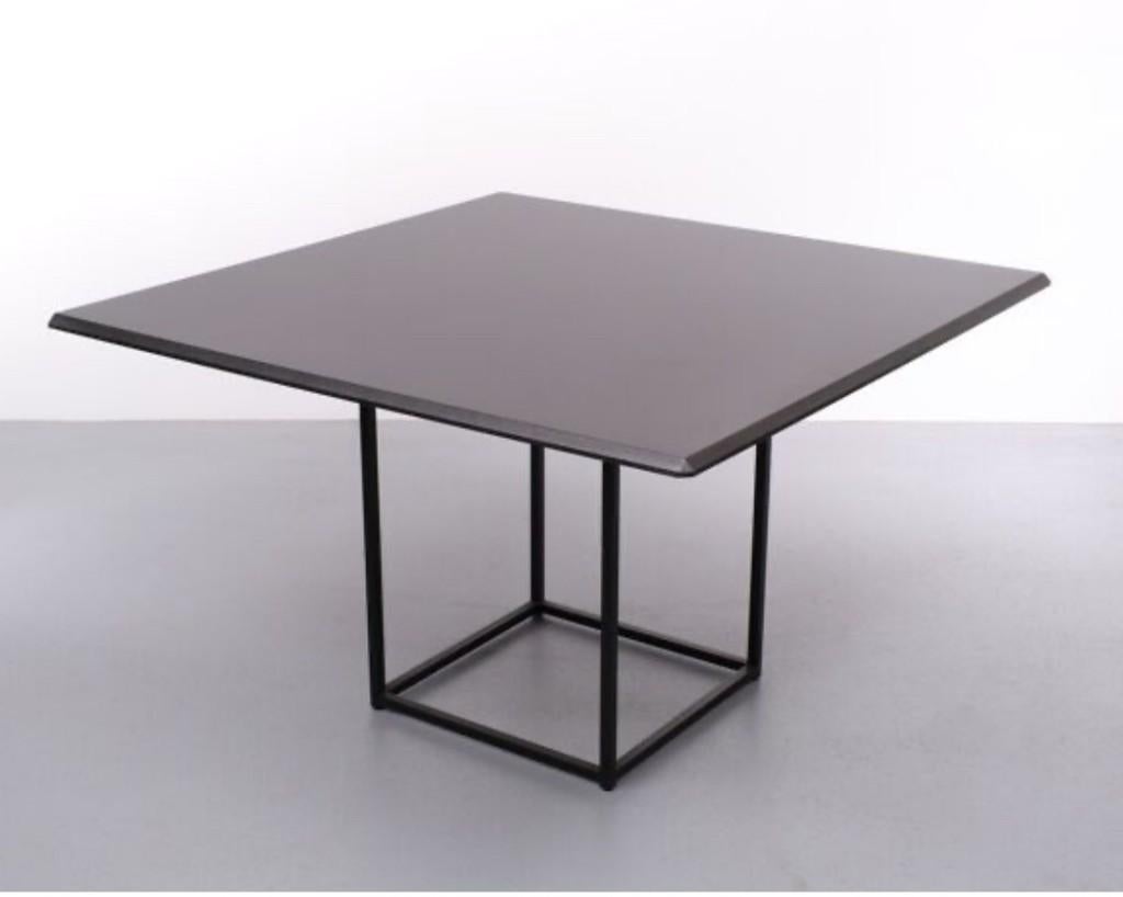 Pastoe Boonzaaijer Mazairac eettafel notenhout, Huis en Inrichting, Tafels | Eettafels, Vierkant, Zo goed als nieuw, Design tachtiger jaren