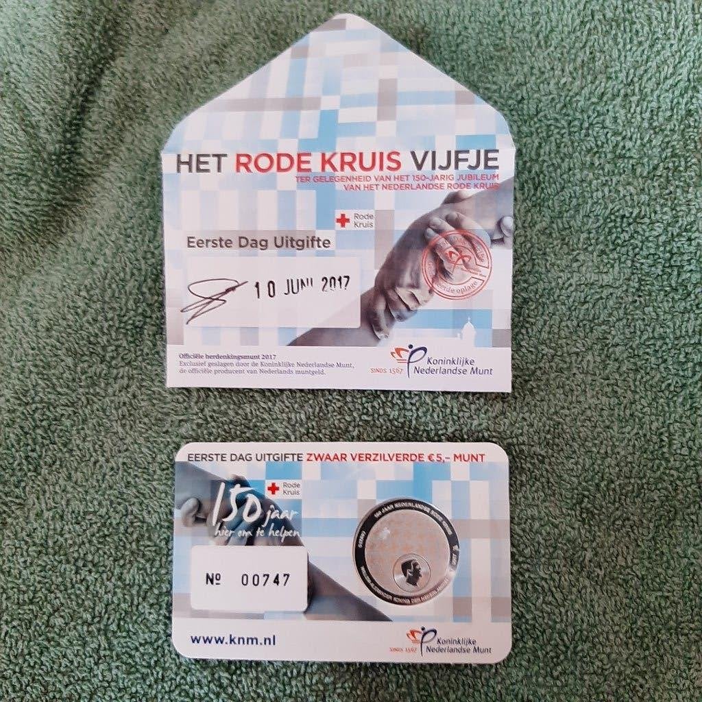 2017 Coincard Rode Kruis Vijfje (1e Dag)., Ophalen of Verzenden, Overige landen, 5 euro, Setje