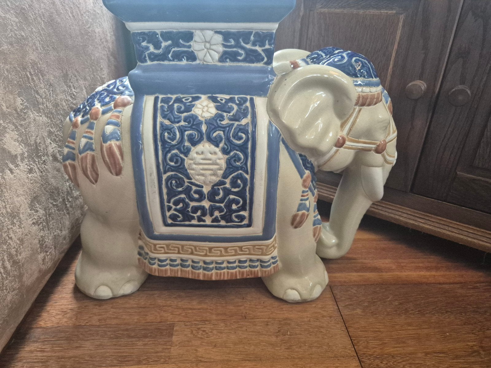 Keramieke olifant geel/blauw/ beige, Ophalen