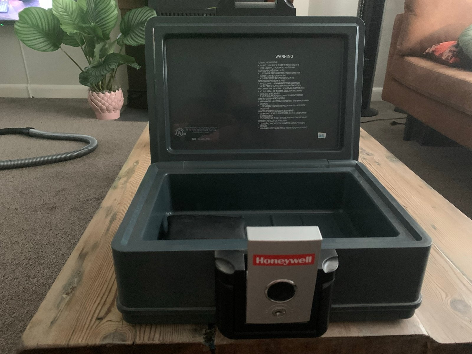 Honeywell brandwerende kluis/brandkast, Ophalen, Zo goed als nieuw, Brandkast