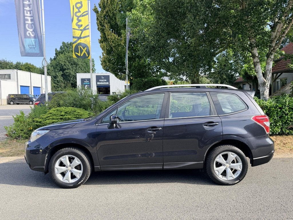 Subaru Forester 2.0 XS 150PK AWD Automaat Premium Plus, Auto's, Subaru, 4 cilinders, Leder, Bedrijf, Forester