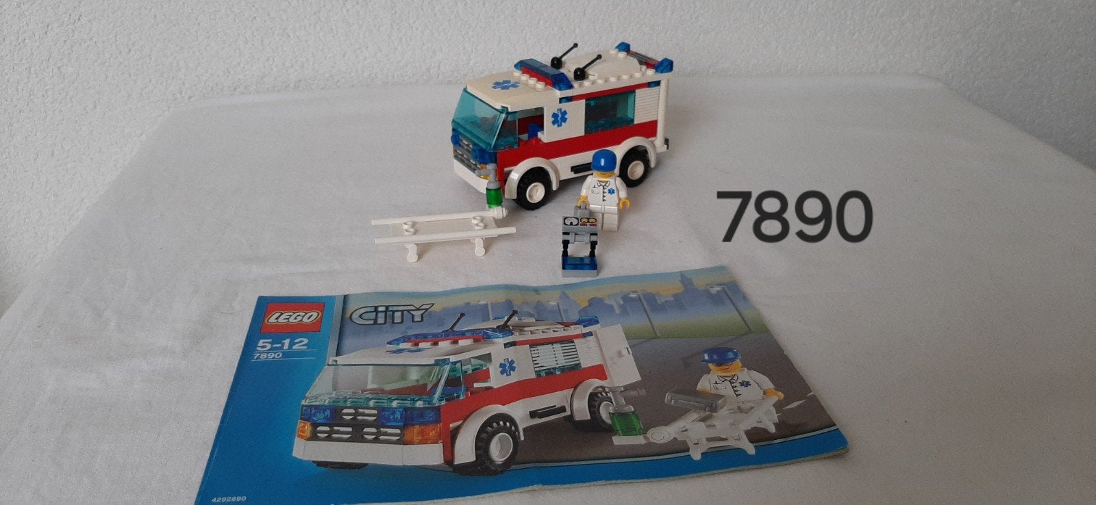 Lego City Ambulance 7890 - Complete set met instructies, Compleet, Lego, Ophalen of Verzenden, Complete set