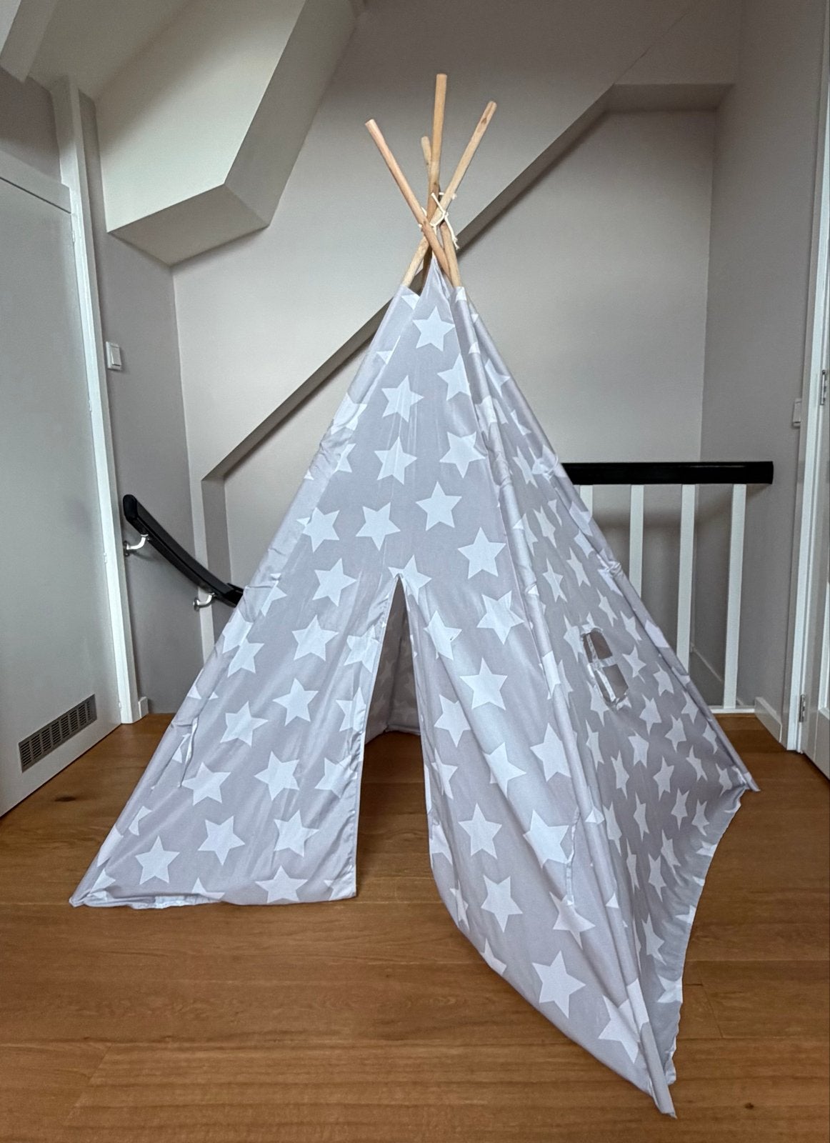 Tipi tent voor kinderen met sterrenpatroon, Ophalen, Zo goed als nieuw