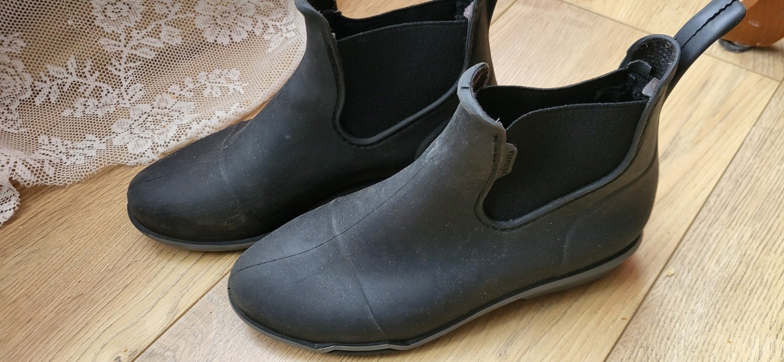 Schoenen voor paardrijden, Dieren en Toebehoren, Ophalen, Zo goed als nieuw, Kinderen