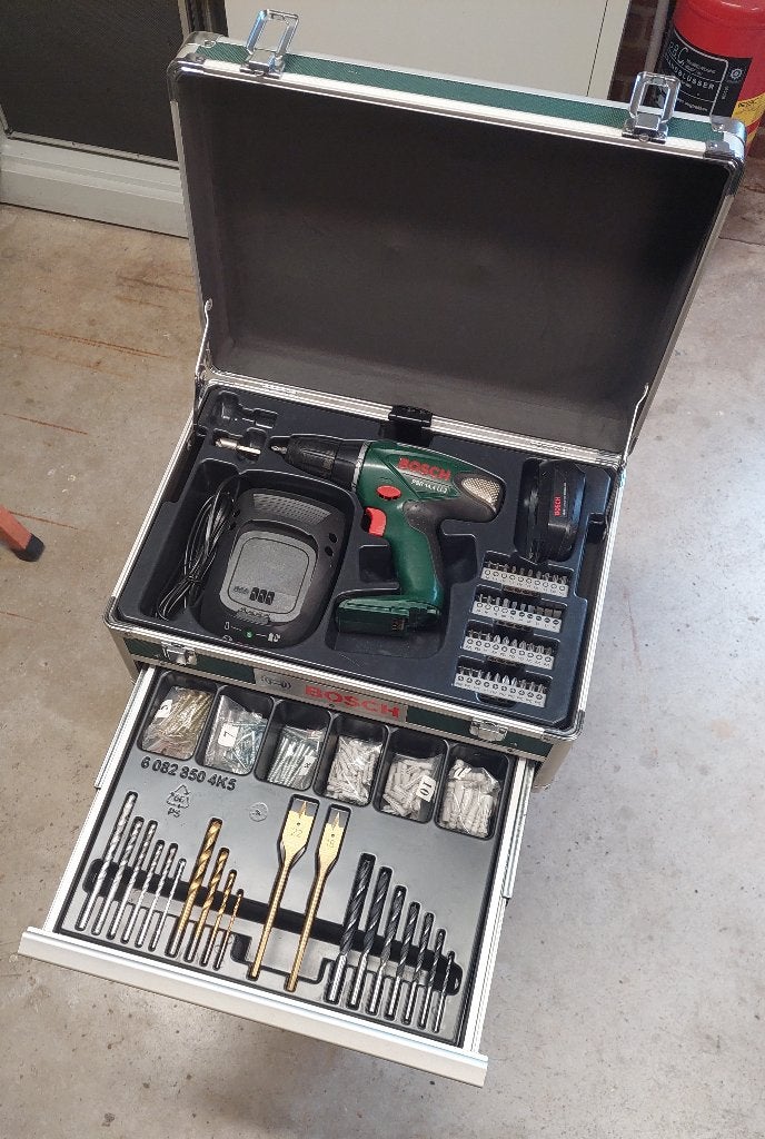 Bosch PSR 14,4 LI accuboormachine set in luxe alu koffer, Boormachine, Variabele snelheid, Ophalen of Verzenden, Zo goed als nieuw