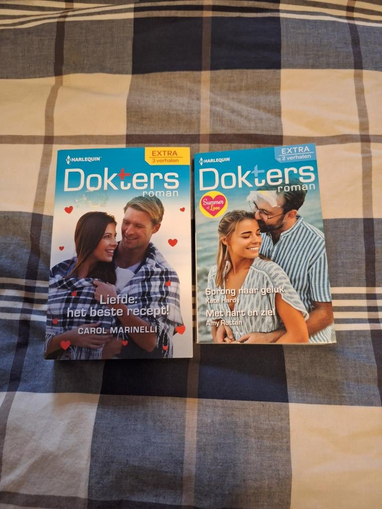 Harlequin Doktersroman, Ophalen of Verzenden, Gelezen, Carol Marinelli, Kate Hardy, Amy Rattan, Nederland
