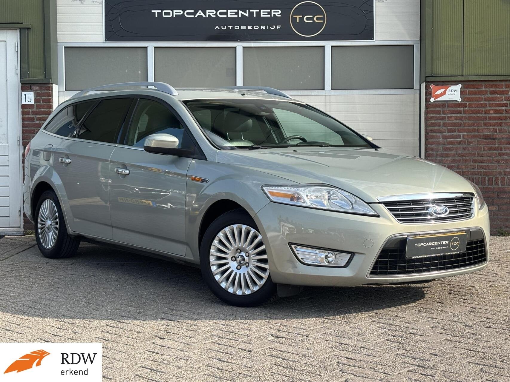 Ford Mondeo Wagon 2.3-16V Ghia/AIRCO/STOELV/CRUISE/PARKS/APK, Auto's, Ford, Gebruikt, 4 cilinders, Mondeo, 160 pk