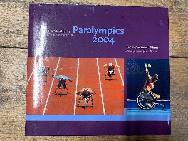 Boek - 623 - Paralympics 2004, Ophalen of Verzenden, Zo goed als nieuw