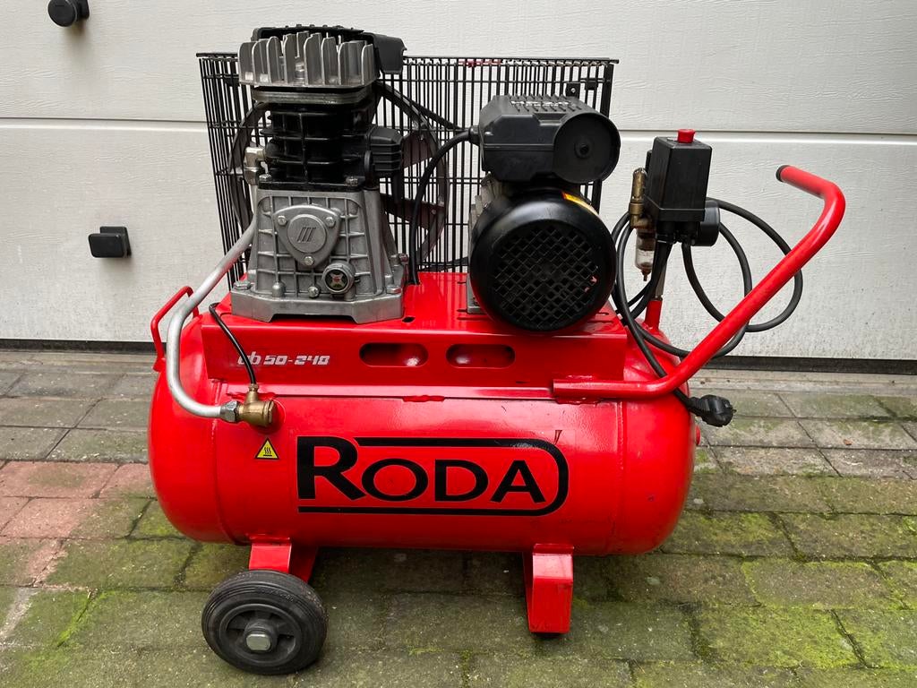 Fiac compressor 50 Ltr. 220 volt 10 Bar., Ophalen, Gebruikt, 6 tot 10 bar, 25 tot 100 liter