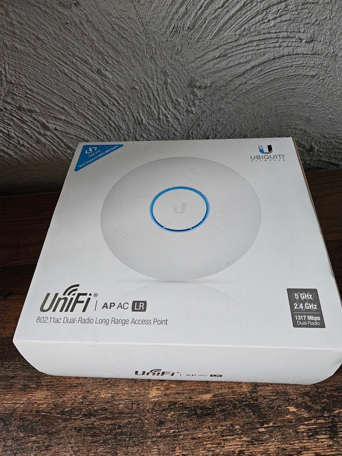 Ubiquiti UniFi AP AC LR Access Point - Nieuw in doos, Computers en Software, Accesspoints, Ophalen of Verzenden, Nieuw, Ubiquiti