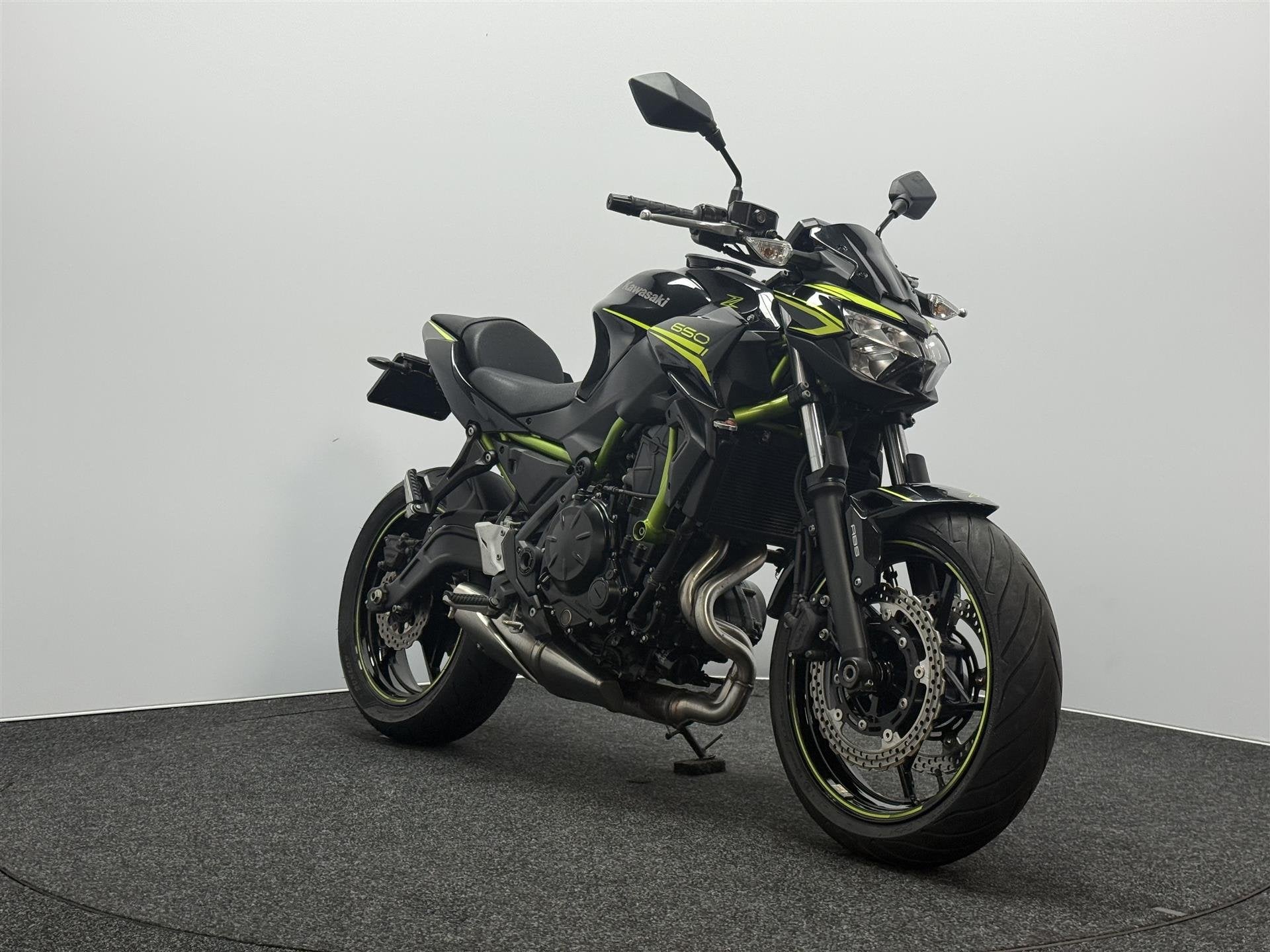 Kawasaki Z650 ABS, LED Verlichting, 649 cc, Bedrijf, Handgeschakeld
