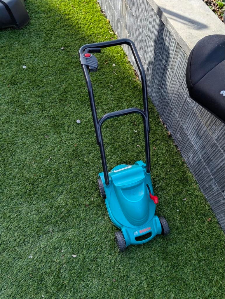 Bosch kinder grasmaaier, Ophalen, Gebruikt, Bosch