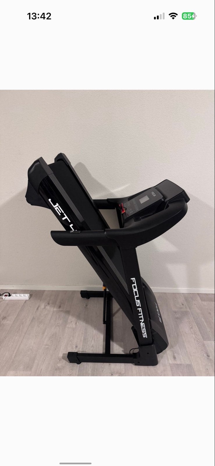 Focus Fitness Jet 4 iPlus loopband - Inklapbaar, Ophalen of Verzenden, Gebruikt, Benen, Loopband