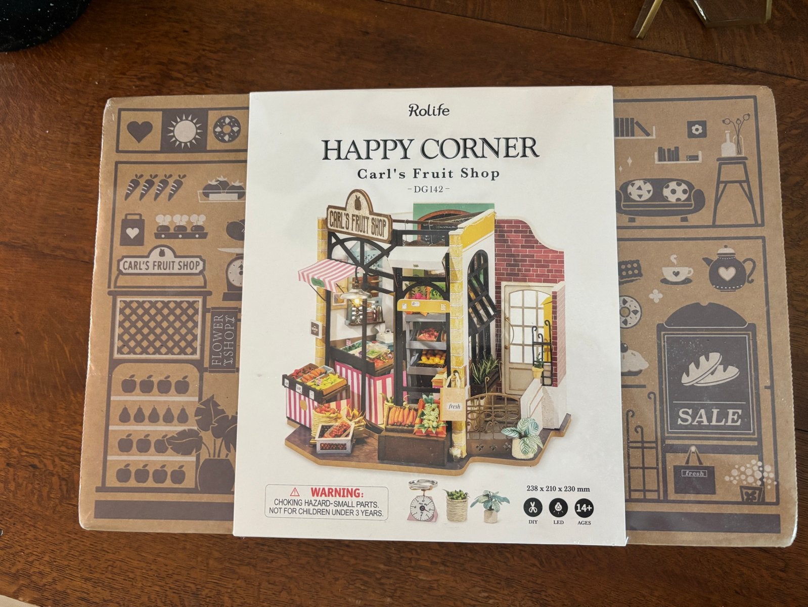 DIY Rolife bouwpakket - Happy Corner Carl’s Fruit Shop DG142, Hobby en Vrije tijd, Modelbouw | Overige, Ophalen of Verzenden, Nieuw