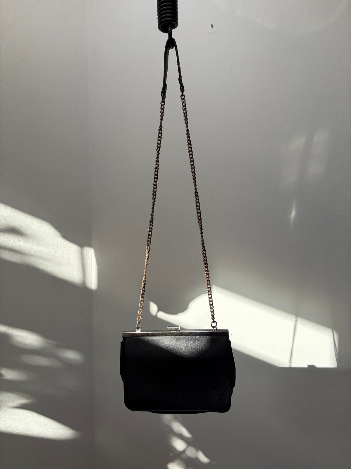Stradivarius zwart Avondtasje met zilveren ketting, Ophalen of Verzenden, Gebruikt, Zwart, Avondtasje