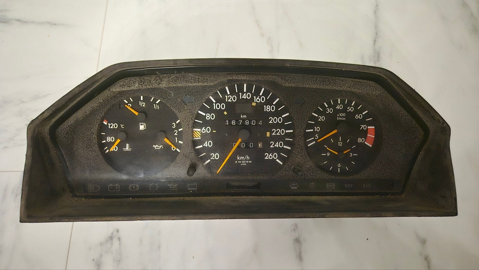 Mercedes w124 tellerbak 260km/h, Auto-onderdelen, Dashboard en Schakelaars, Ophalen of Verzenden, Gebruikt, Mercedes-Benz