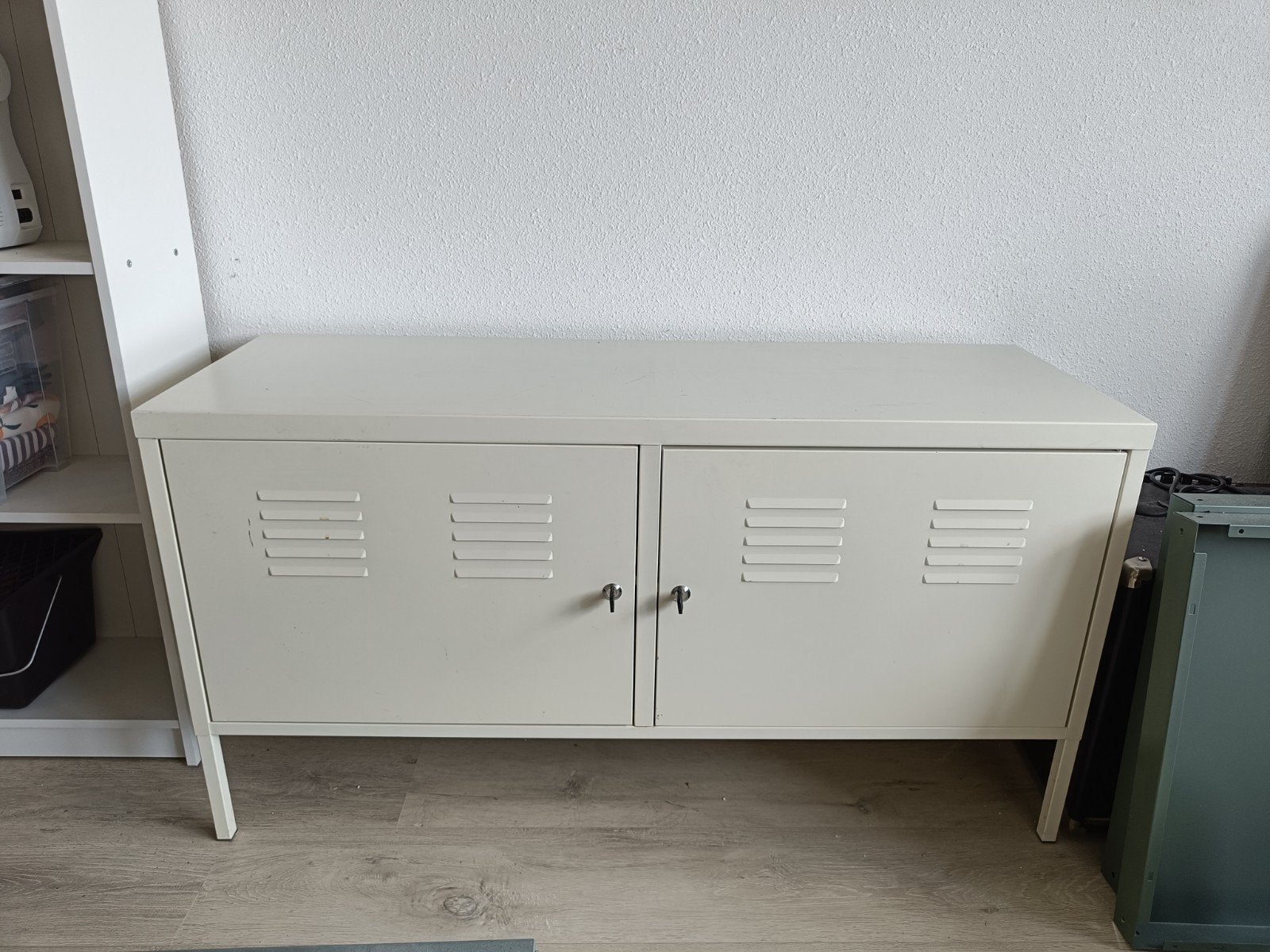 Ikea PS lockerkast wit, Ophalen