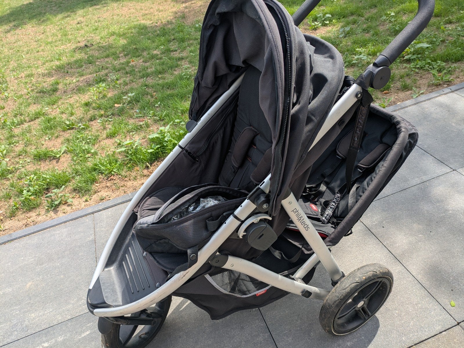 Duo kinderwagen Phil&Teds, Ophalen, Gebruikt