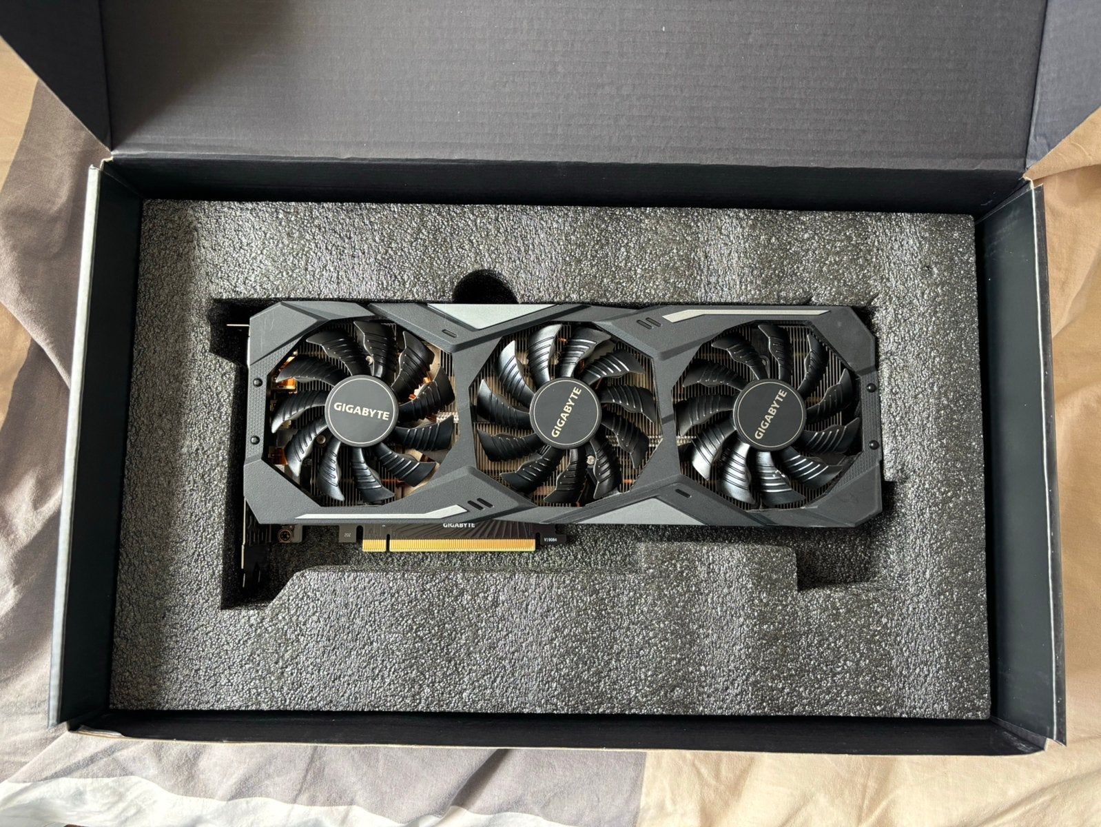 Gigabyte Geforce RTX 2080 Super 8GB, Ophalen, PCI-Express 3, GDDR6, Zo goed als nieuw