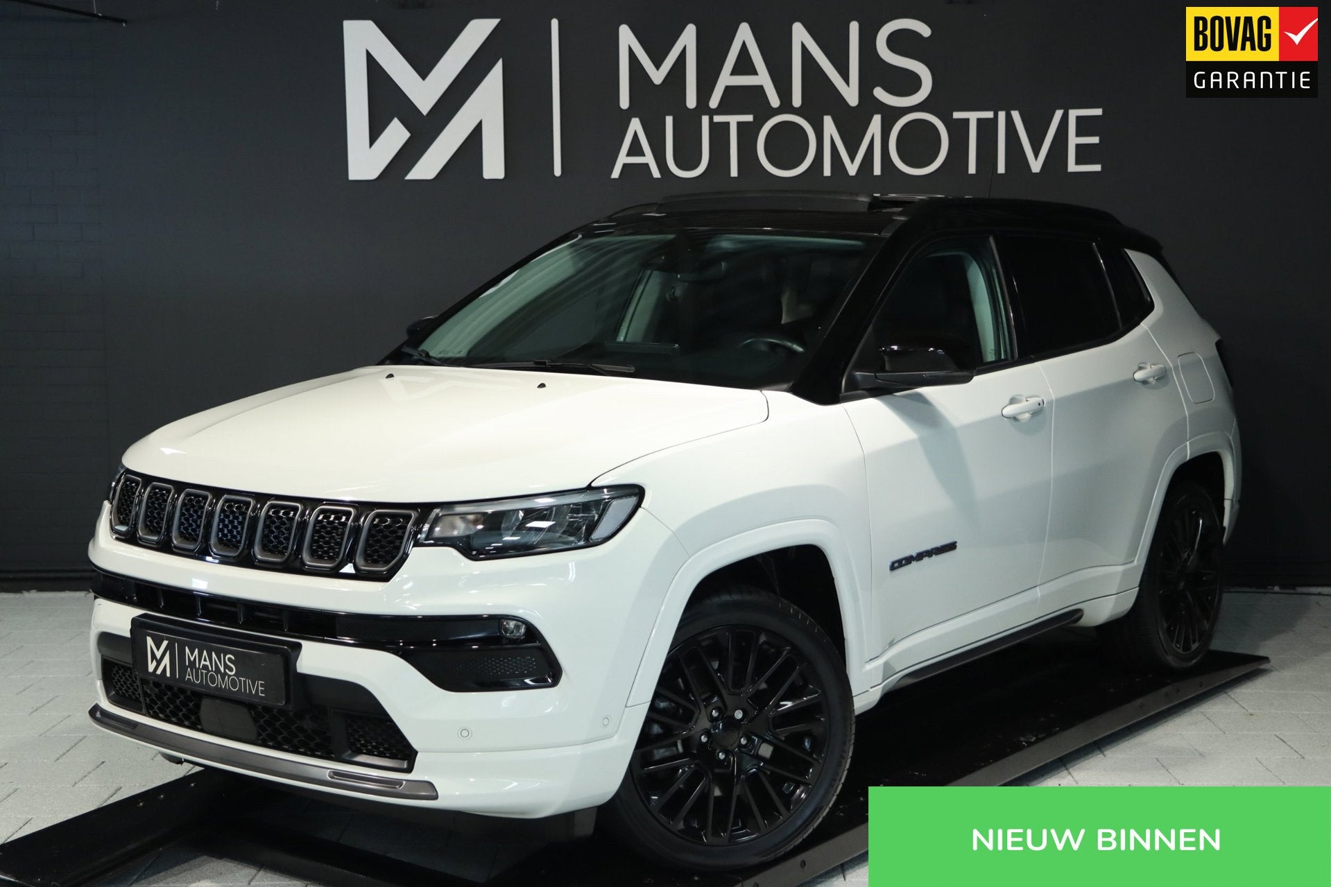Jeep Compass 4xe 240 Plug-in Hybrid Electric S / PANO / ACC, Automaat, Automatische klimaatregeling, Zwart, 4 cilinders