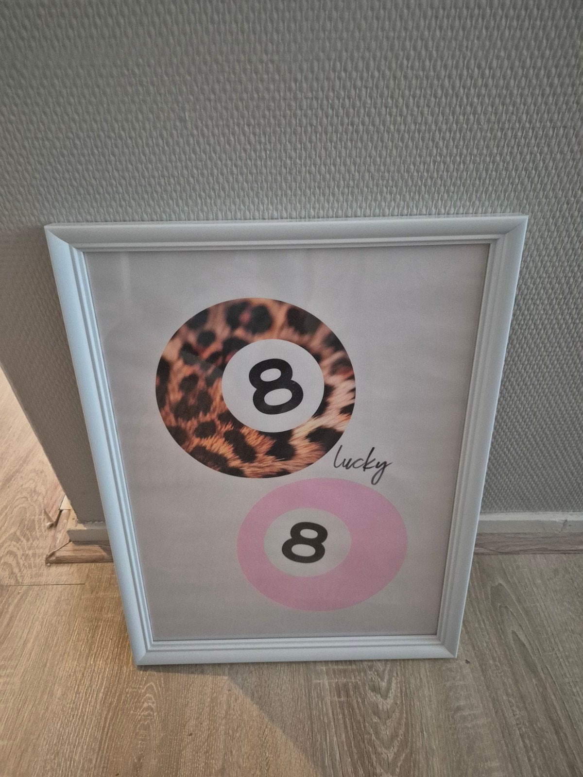2 schilderijen met posters, Ophalen, Zo goed als nieuw