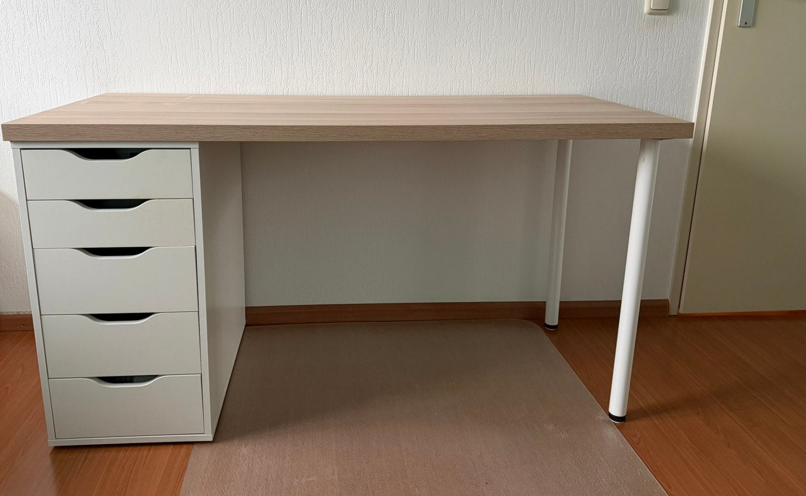 Ikea bureau Alex, Ophalen, Met lades, Schoolbureau, Zo goed als nieuw