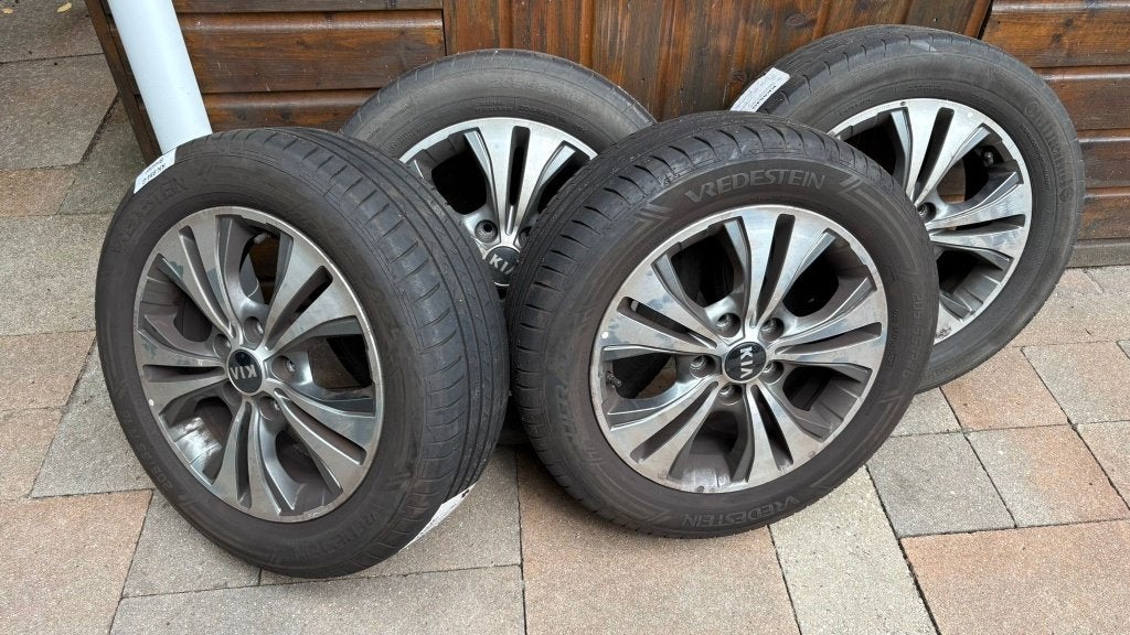 Autobanden met velg KIA, Ophalen, Gebruikt, 16 inch, Banden en Velgen