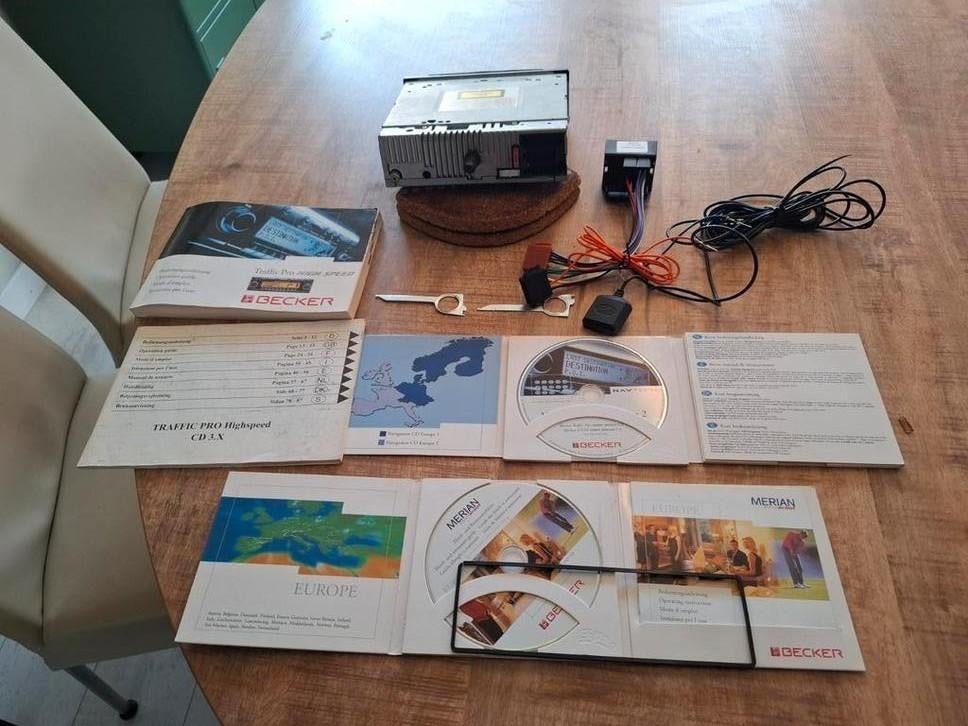 Becker Traffic Pro High Speed Autoradio met Navigatie, Ophalen of Verzenden, Gebruikt