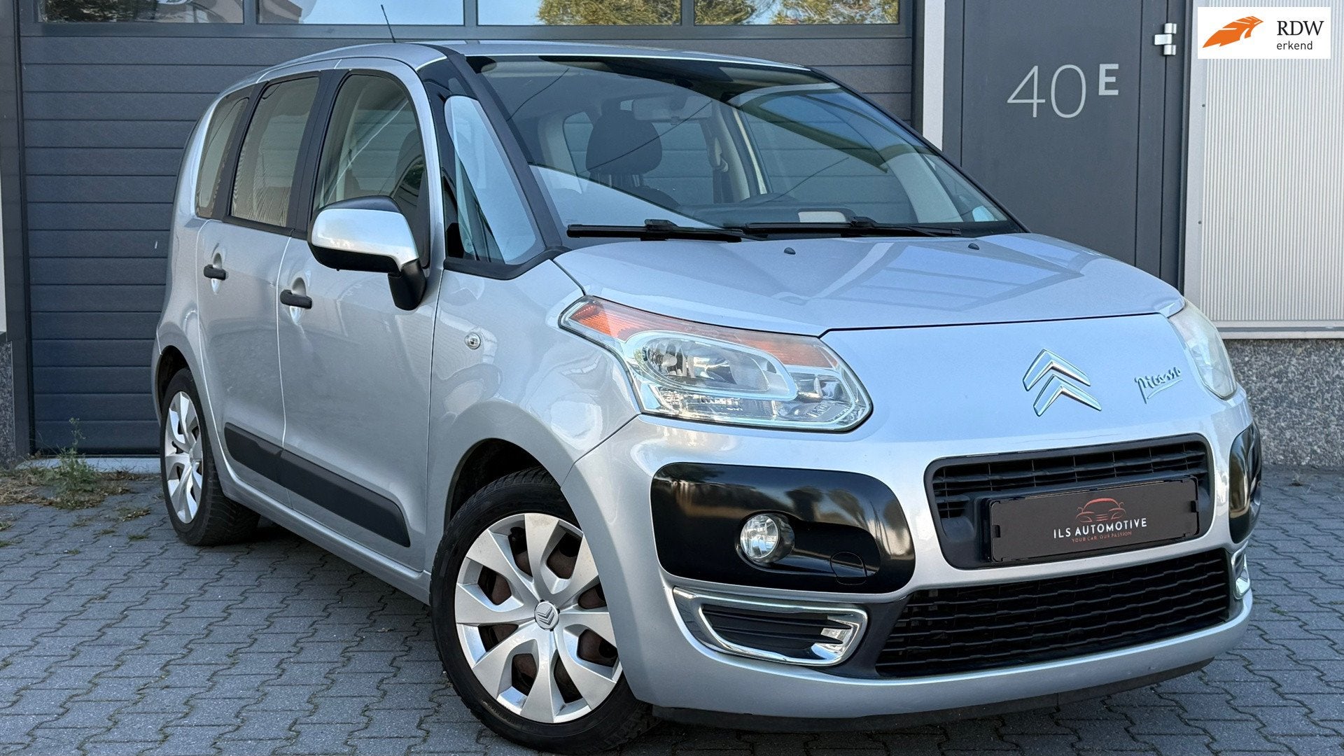Citroen C3 Picasso 1.4 VTi Selection |Nieuwe koppeling|Airco, Voorwielaandrijving, Gebruikt, Zwart, Bedrijf