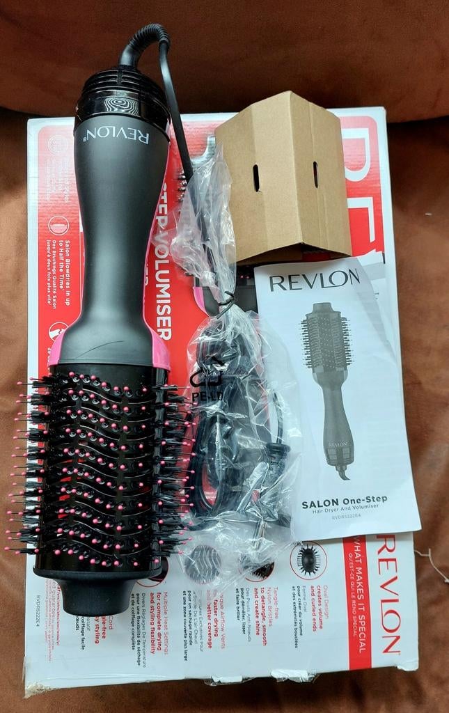 De REVLON ONE- STEP HAIR DRYER NEW!, Ophalen of Verzenden, Nieuw, Haarverzorging
