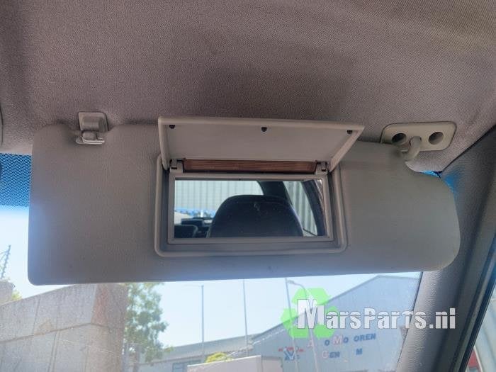 Zonneklep van een Volvo V70, Gebruikt, -, -, Ophalen of Verzenden