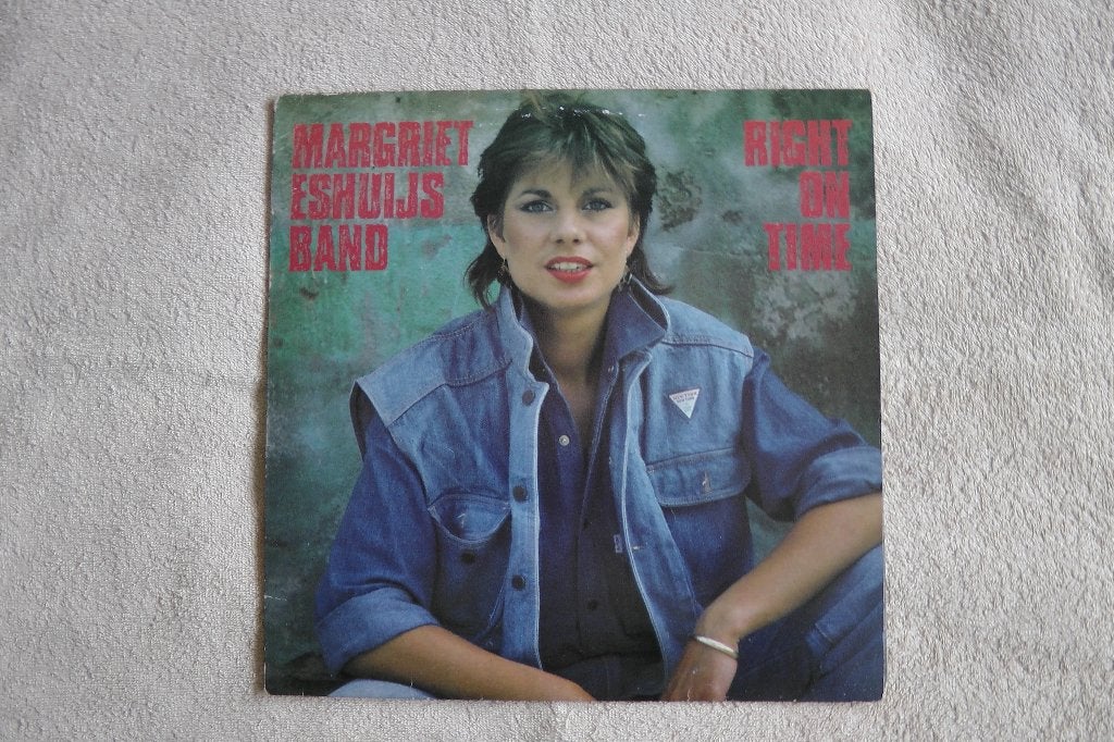Margriet Eshuis Band album: Right on time, LP, Gebruikt, Pop, Inclusief binnenhoes