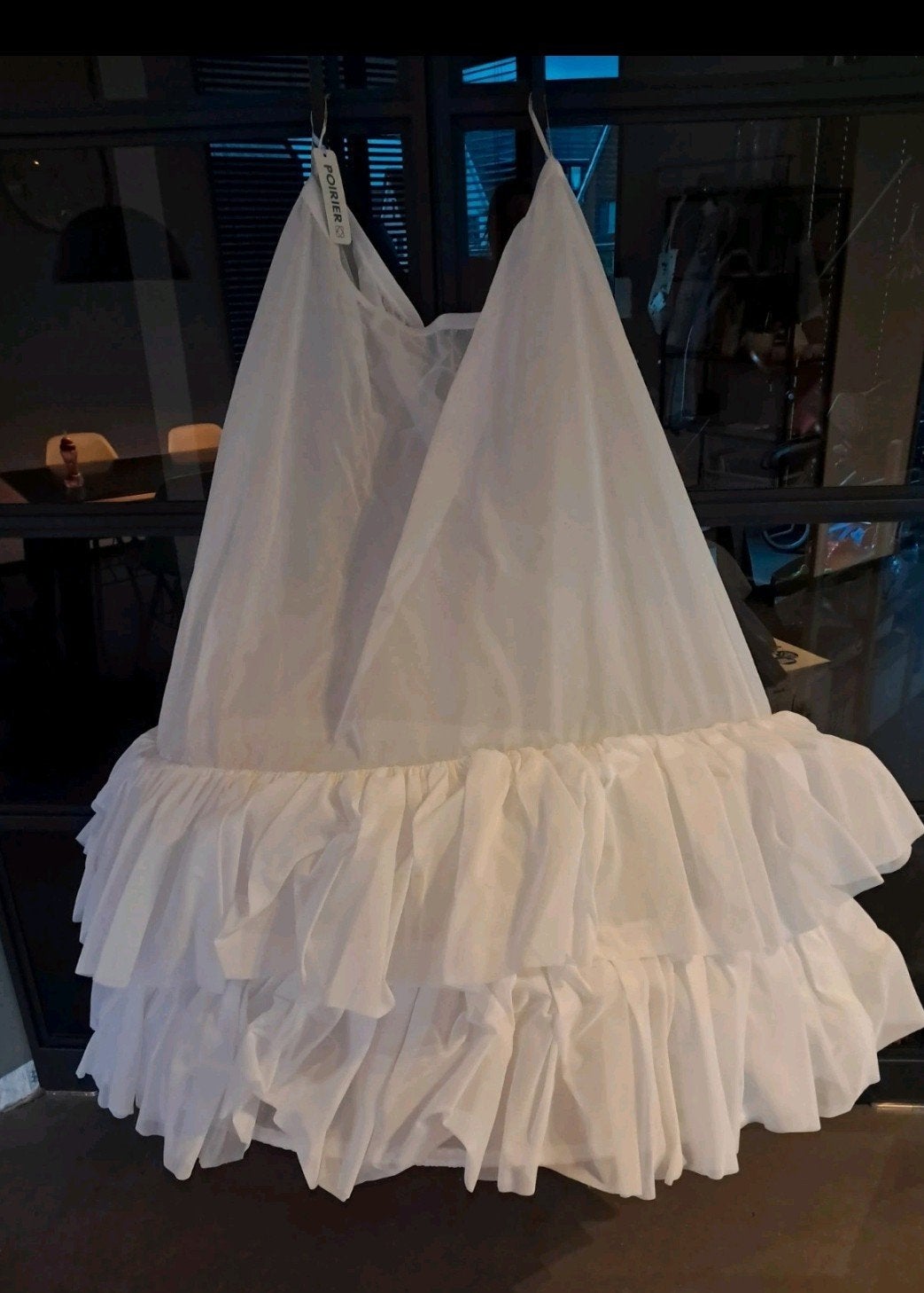 Hoepel trouwjurk, Ophalen, Nieuw, Wit, Trouwjurk