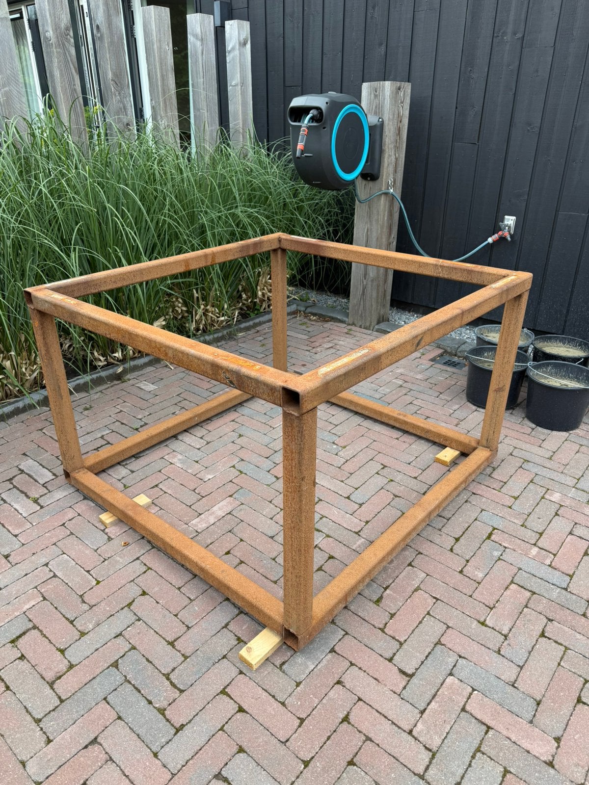 Mooi ijzeren frame voor buitenkeuken, werkbank, BBQ etc!, Ophalen, Gebruikt, 120 tot 170 cm, Bankschroef