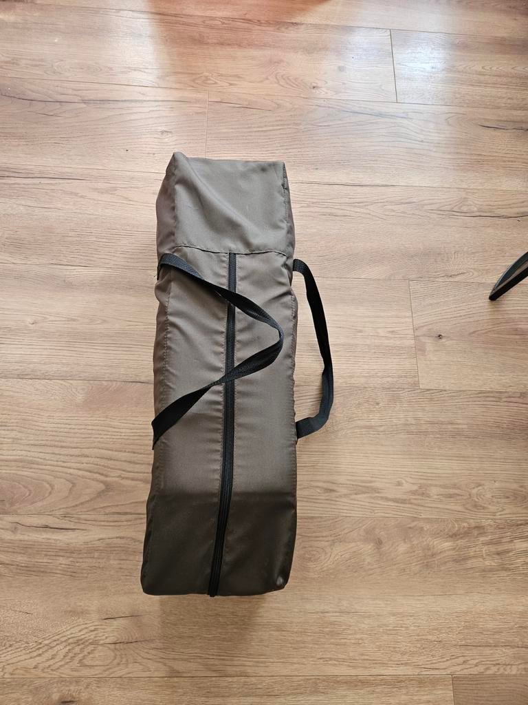 Campingbedjes, Ophalen of Verzenden, Zo goed als nieuw