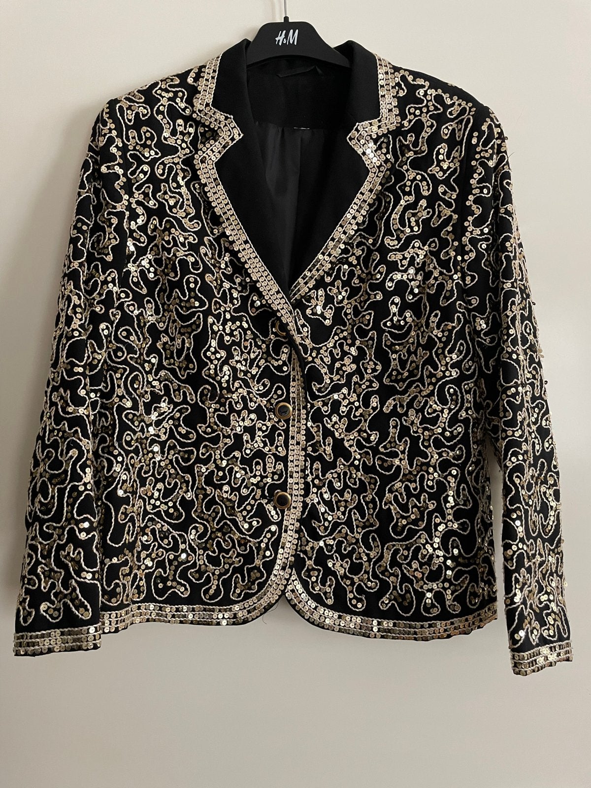 Kort jasje met gouden lovertjes, maat 42, Zwart, Maat 42/44 (L), Ophalen of Verzenden, Zo goed als nieuw