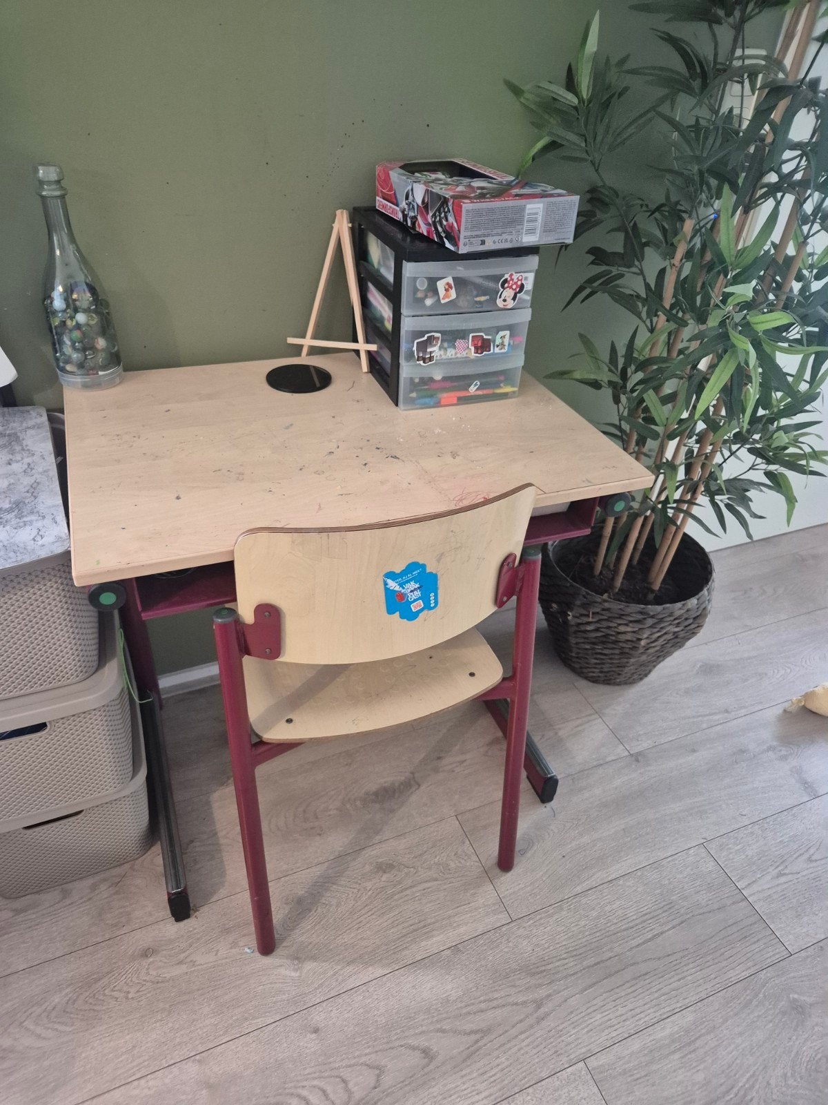 Schooltafel met stoel - Ideaal voor studie of hobby, Ophalen, Gebruikt, Tafel(s) en Stoel(en)