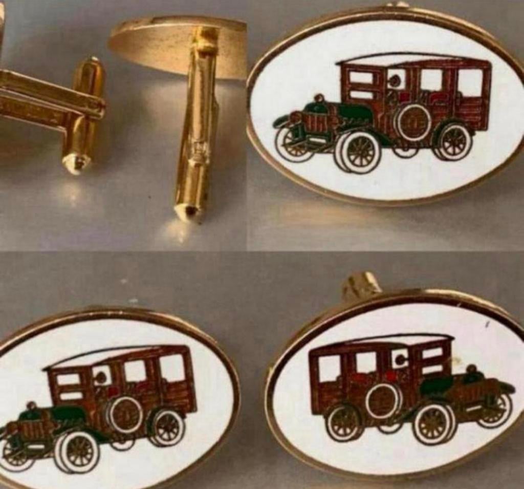 Set Avon 1930 Woody Wagon manchet knopen, Ophalen of Verzenden, Gebruikt, Verguld